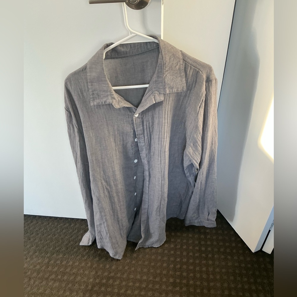 Men's Gray Linen Button-Up Shirt